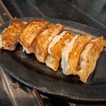 Naniwa Noodles & Soups - 餃子