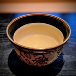 蒼菓 - お茶の世界大会で世界一にもなった生産者さんの「大禹領」横田さんの手で入れていただくのは格別でした。美味しい美味しいとたくさん頂きww、次回の蒼さんでも頂けることに ＼(^o^)／