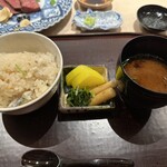 肉懐石 凜然 - 太刀魚の炊き込みご飯 赤出汁 御新香。