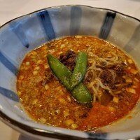 個室中華 頤和園 溜池山王店 - 