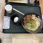 はなまるうどん - 料理写真:牛肉温玉ぶっかけ冷 中盛り