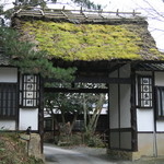 Kogashima Sou - 茅葺屋根の門