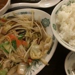 日高屋 - 野菜炒め定食(570円）