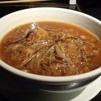 膳處漢ぽっちり - 濃厚でおいしいフカヒレ麺。