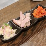 トリワイン ＰＩＫＯＳＨＨＨＵ - こだわり前菜盛り３種