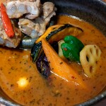 ピカンティ - ランチ ソーキ・スープ＝エビ曼荼羅・辛さ＝2.5 覚醒