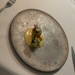 Installation Table ENSO L'asymetrie du calme - ズッキーニと蟹