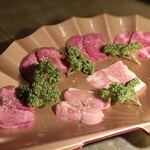 国産黒毛和牛健康美食 焼肉朋ちゃん - 