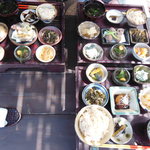 島やさい食堂 てぃーあんだ - 定食３種