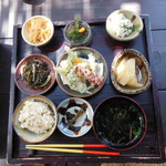 島やさい食堂 てぃーあんだ - あかばなー定食