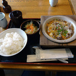 Kawamasu - ランチの牛鍋定食