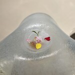 Nusara - ⑦イカの膜 キュウリ エアルームトマト 酸味のあるソース