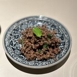 Nusara - ⑭スモークショートリブとホーリーバジルの葉