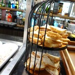 PLAZA premium lounge　レオナルド・ダ・ヴィンチ国際空港 - 