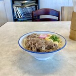 宝山亭 - 今日は肉うどんにて