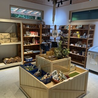 カントリーレストラン 渓流荘_2