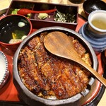 あつた蓬莱軒 松坂屋店 - 