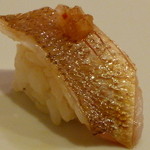 鮨 志の助 - かすご（小鯛）