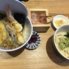 丼と飩