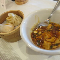 Local Gastronomy SINFONIA - 点心と麻婆豆腐