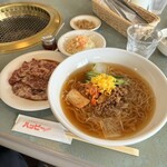 焼肉レストランハッピー - 料理写真:冷麺セット