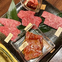 ふらの和牛よしうし神楽坂通り -  ふらの和牛よしうし神楽坂通り -