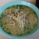 マツワキ食堂 - らーめん（中）