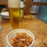 野毛ビストロZIPスタンド - お通しはパスタを揚げたもの？