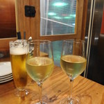 野毛ビストロZIPスタンド - 白グラス2種　550円と600円