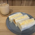 カフェと居酒屋 ふらっと  - 