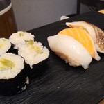 東京立ち寿司 - 寿司屋のちょい呑みセット780円から握り3貫と巻物1本