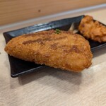 ○屋 - アジフライが、はんぺんくらい分厚いし、食べたらフワッフワですよ～