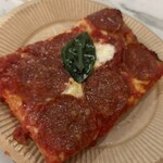 Nim's Pizza - ウォッカ トッピングなしの図