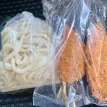 多田製麺所 - うどん3玉とフライ。