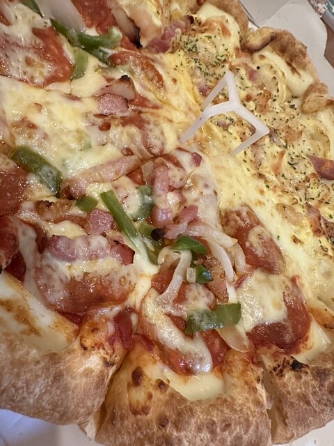 ピザハット 仙台西公園通り店（Pizza Hut） - 北四番丁（ピザ）の写真