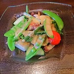 イル ド マンジェ - 春野菜とホタルイカのボイルサラダ  アンチョビソース