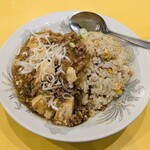 満腹ラーメン富田屋 - 麻婆チャーハン。ひき肉たっぷり　(^^)/