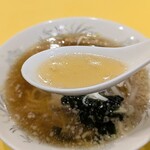 満腹ラーメン富田屋 - 鹿児島故郷味を想起させる醤油っぽくない醤油ラーメン