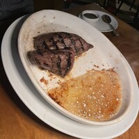 カルネジーオ イースト - 