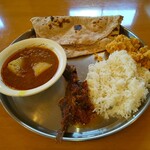 インディアン・レストラン　ロタ - 土曜日のバングラデシュカレーセット