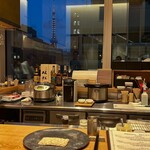 創作串揚げつだ - 東京タワーを眺めながら食事