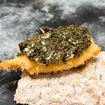 創作串揚げつだ - 愛知県産 三河地鶏と大葉のとんぶりのせ