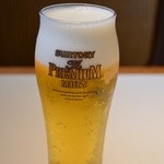 Trattoria BOSSO - グラスビール 380円。