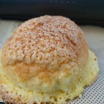 パン工房 ぐるぐる - 塩バターメロンパン　人気No.2