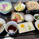 龍亭 - そば定食