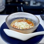 天神華都飯店 - ◆ごまダレ・・お醤油ベースで練り胡麻がたっぷり入り、このタレが美味しくて。(〃▽〃)