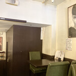 スープカレー屋 鴻 - 店内雰囲気003。