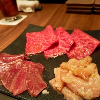 焼肉うしごろ 新宿三丁目店 - 