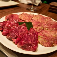 焼肉うしごろ 新宿三丁目店 - 