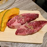 焼肉・冷麺 二郎 - 